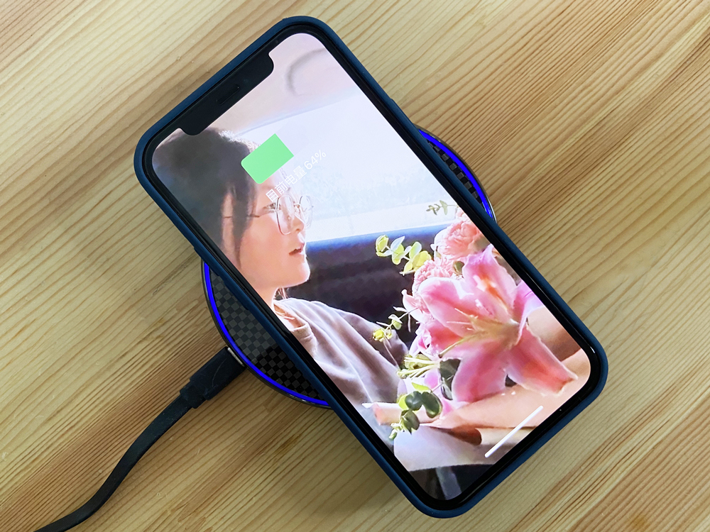 这手机壳太有安全感了,这手机壳一看就防摔