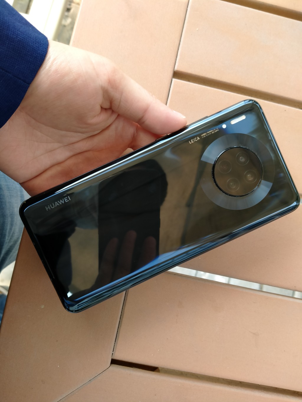 华为mate30现在到底够用不,华为mate30nfc开启后的缺点