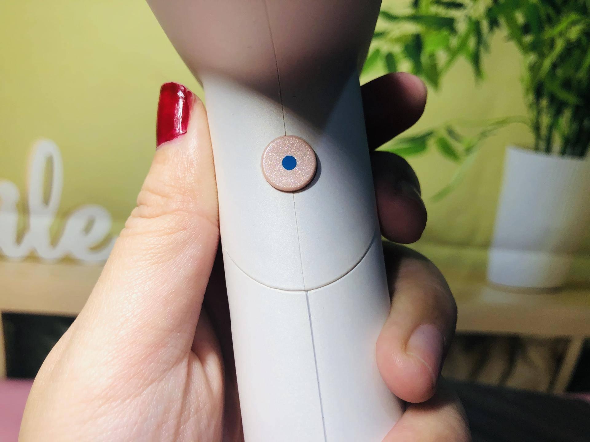 大宇高速吹风机对比徕芬吹风机,大宇吹风机测评