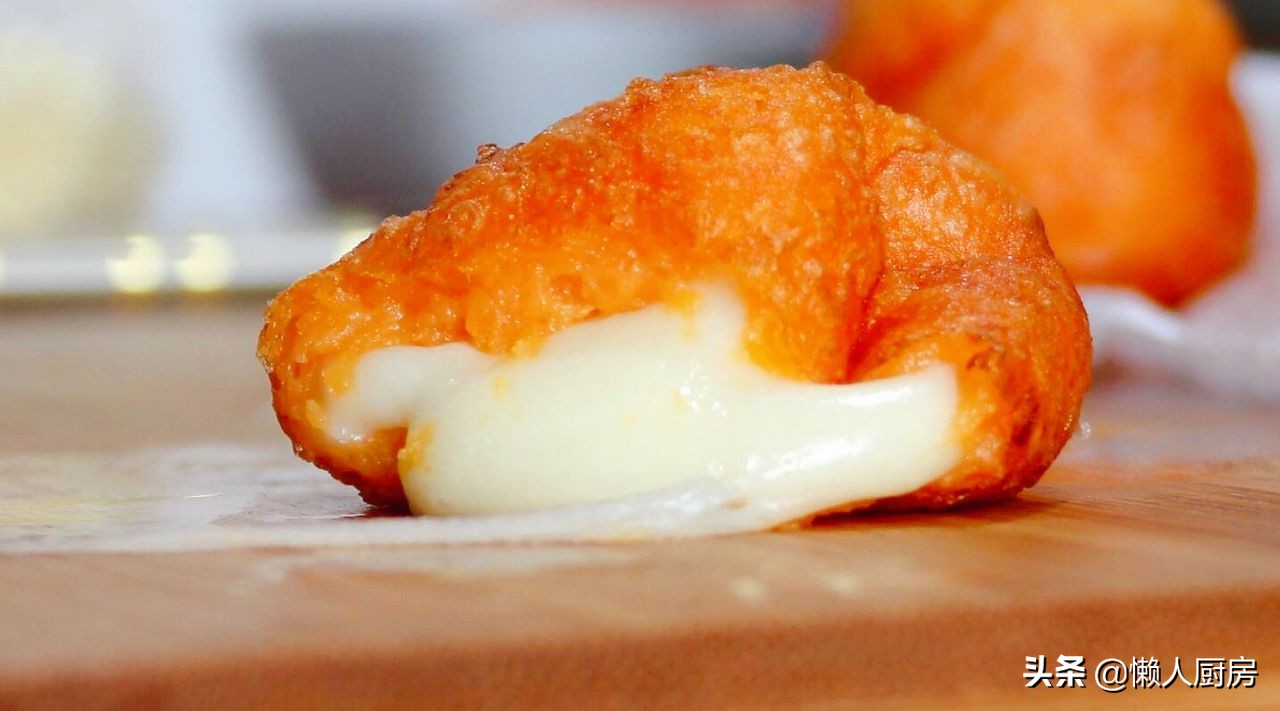 红薯丸子怎么和面好吃,红薯丸子油炸几分钟