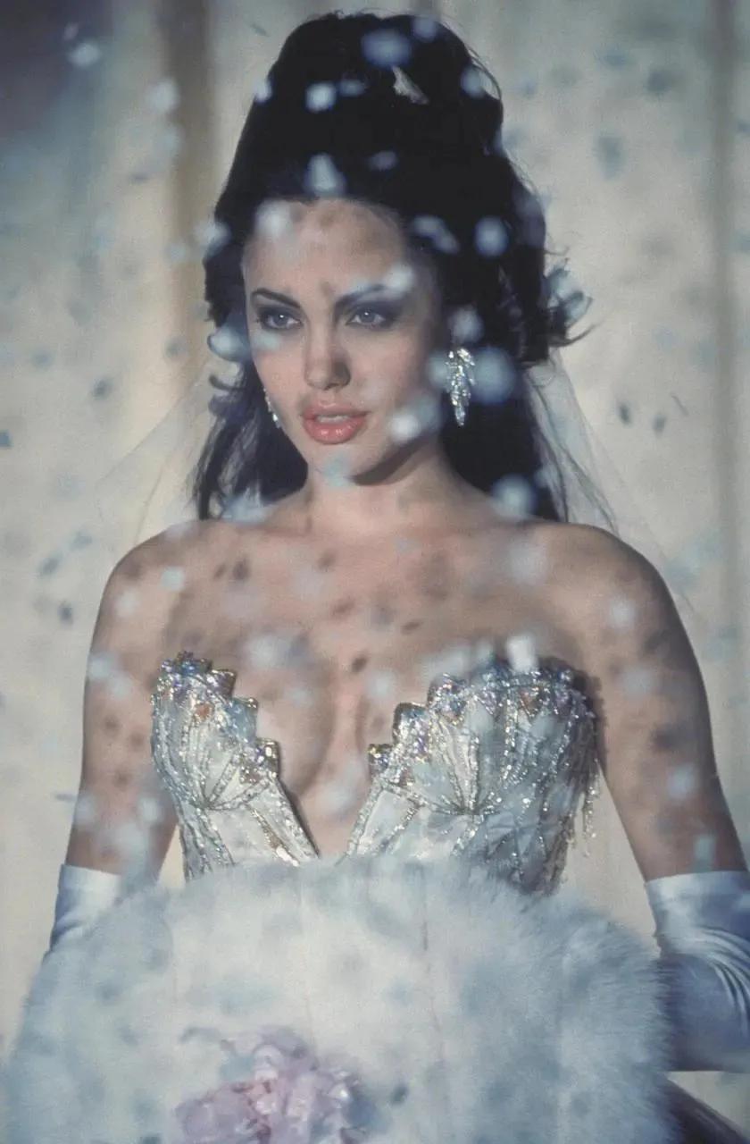 第一名模死于艾滋病,死于艾滋病的模特