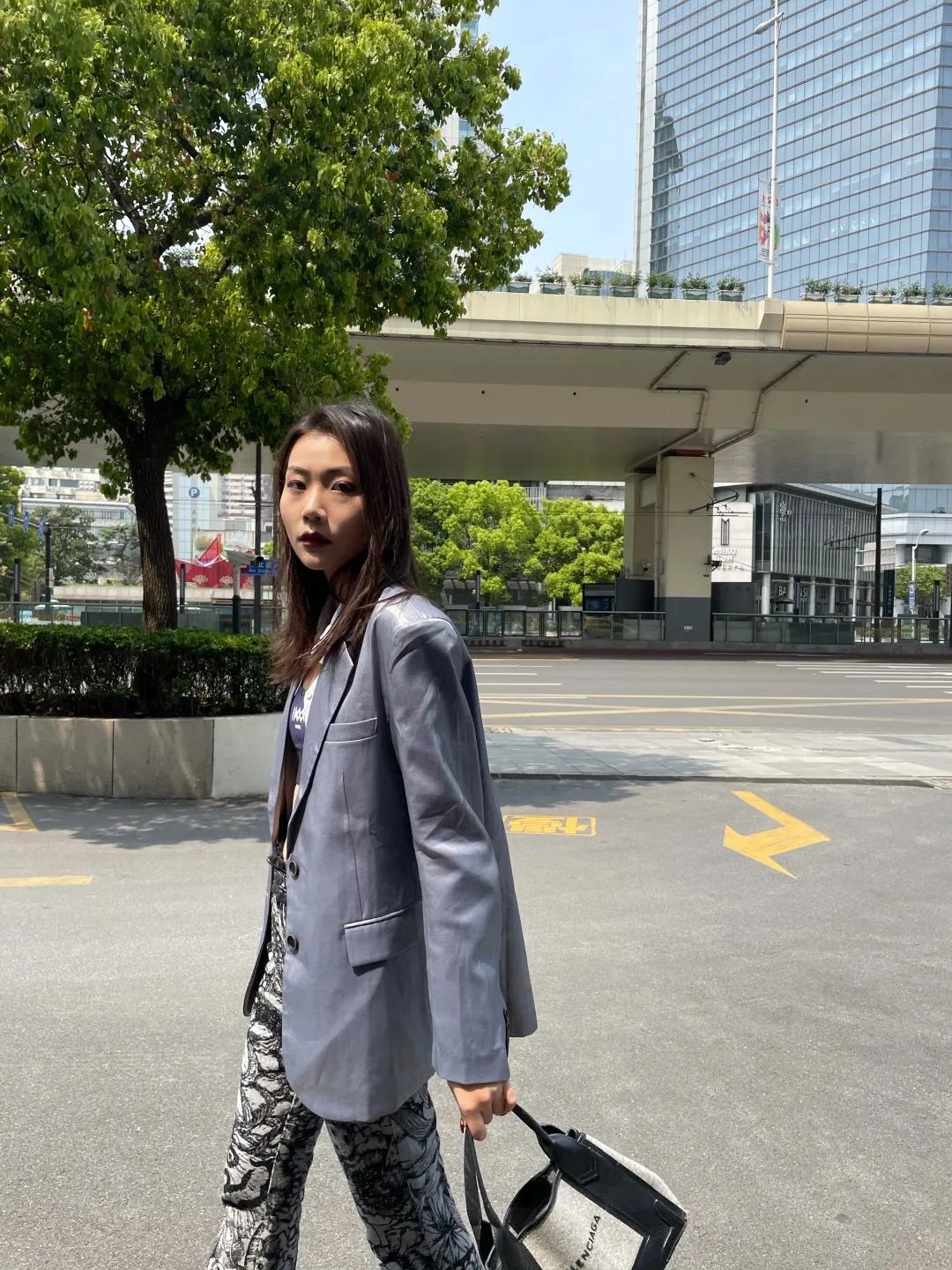 网红自拍照技巧大全教程,网红怎么拍照p图教程