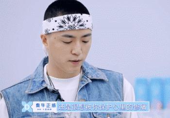 蔡徐坤同款潮鞋合集,蔡徐坤lisa虞书欣一起参加的综艺