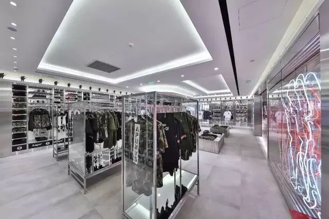 aape潮牌工厂店,aape北京店铺