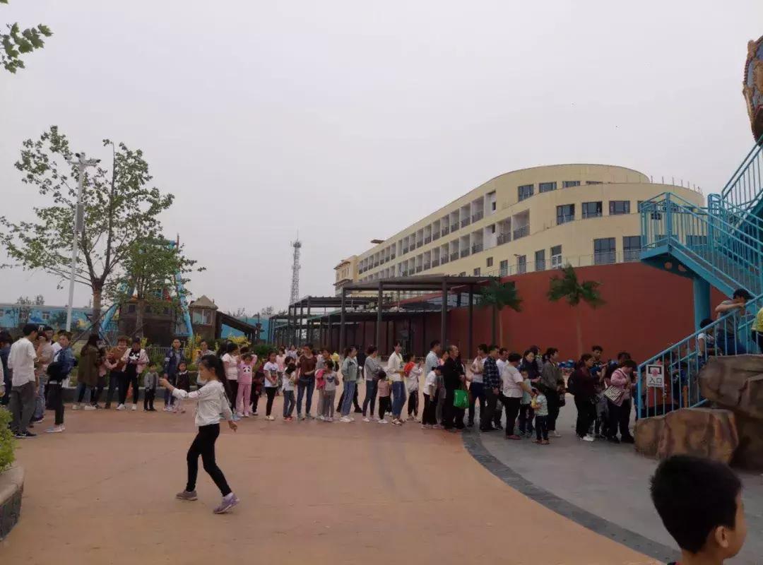 4月1日出游适合去哪里,4月适宜自驾游的路线