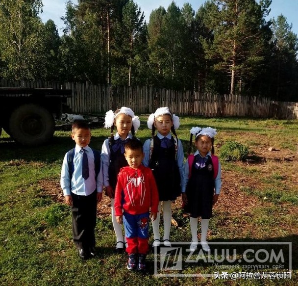 蒙古国最多生几个孩子,蒙古族和汉族生下的孩子