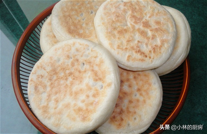 电饼铛烙饼总是很干什么原因,电饼铛烙饼不硬的窍门