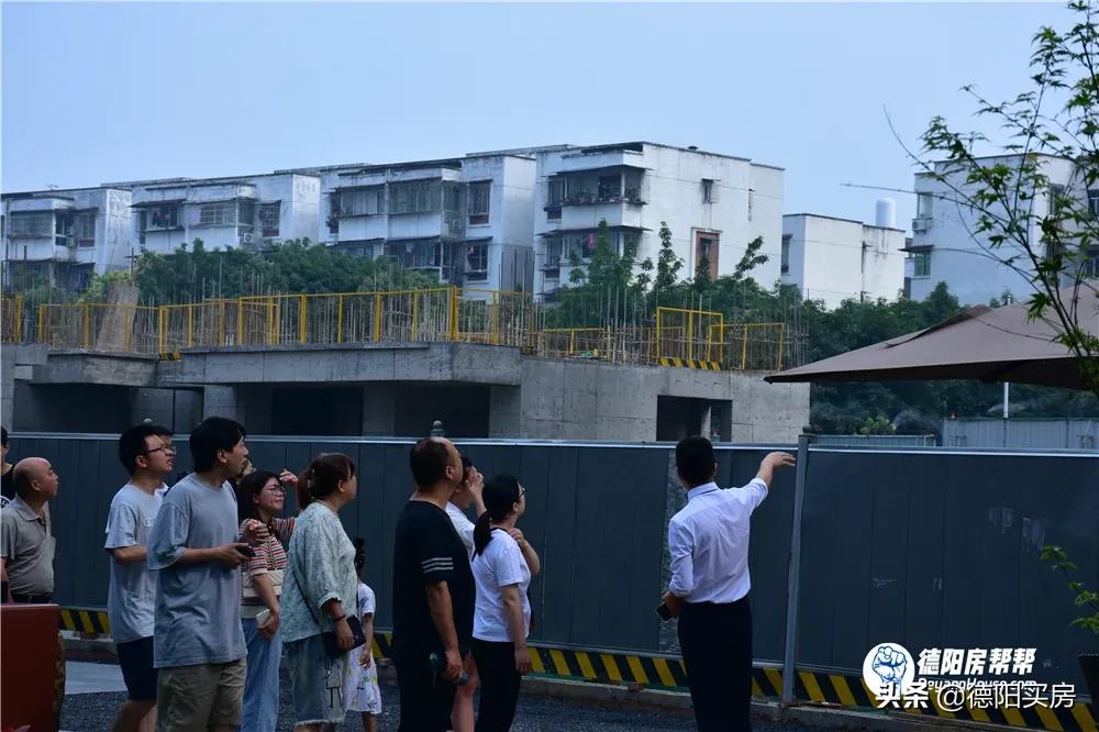 还没交房就开始体验验房，德阳这家开发商“胆大包天”？