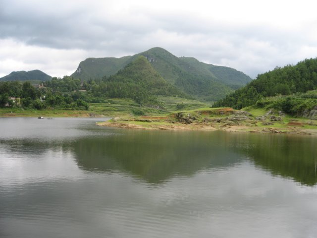 贵州深山发现神秘基地已废弃多年,贵州神秘军事禁区