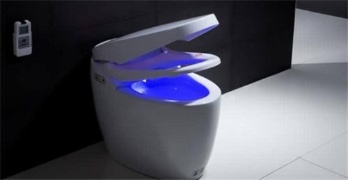 马桶圈比马桶小一圈怎么办,马桶座圈断了怎么修复