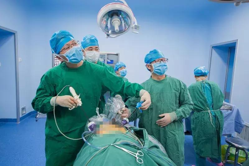 陈孝平院士,陈孝平院士博士生