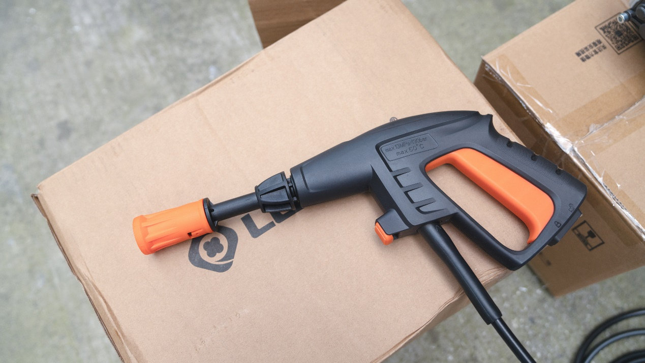 绿田无线洗车机开箱测评,绿田lutianp4测评