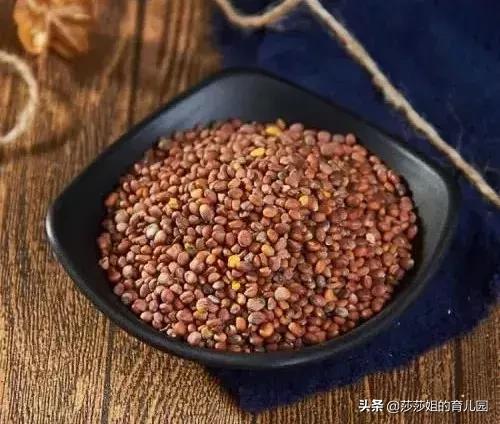 孩子的舌头有裂纹，红点意味着什么？吃什么能够去除？