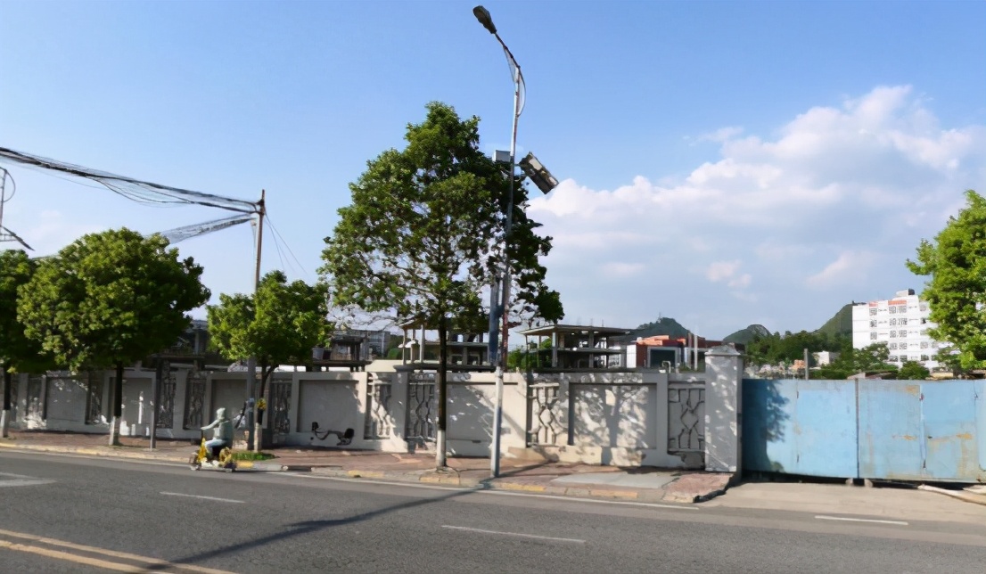 最新贵阳土地拍卖信息,贵阳房价土地流拍