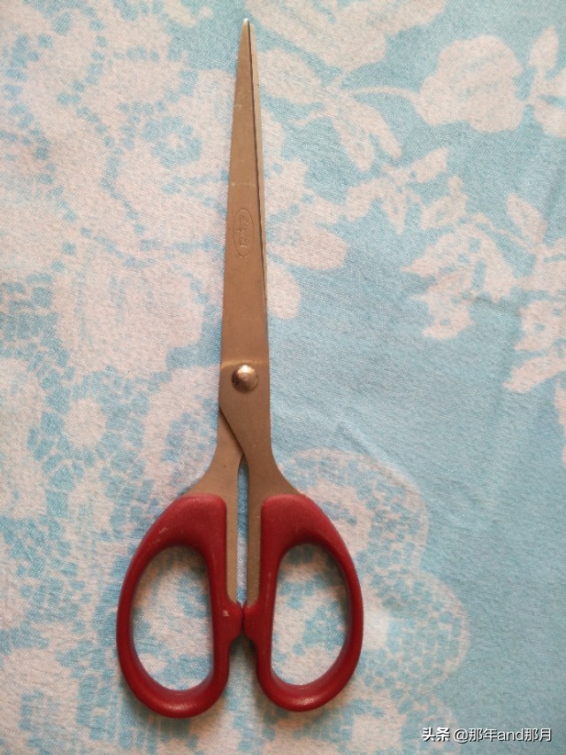 长筒袜破了有什么用,长筒袜破了怎么处理