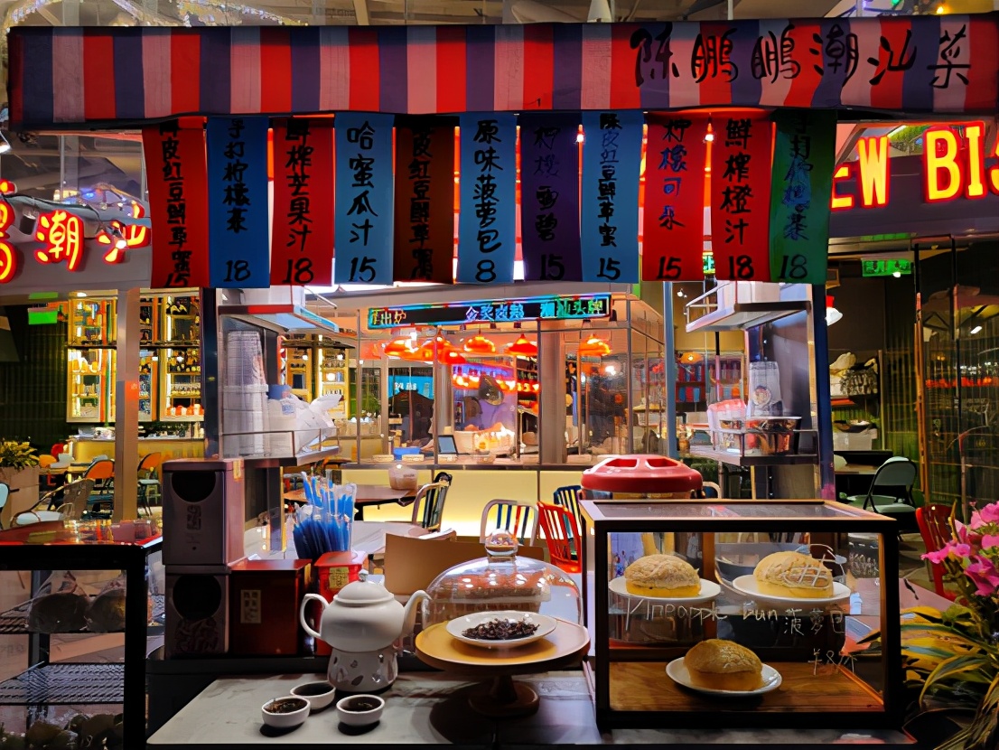 realmegt骁龙888是不是曲面屏,realmegt骁龙8旗舰