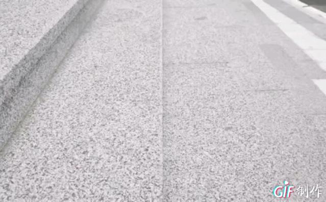 中国“椰子”，不比阿迪差！穿着比裸脚都凉快，还有“踩屎感”