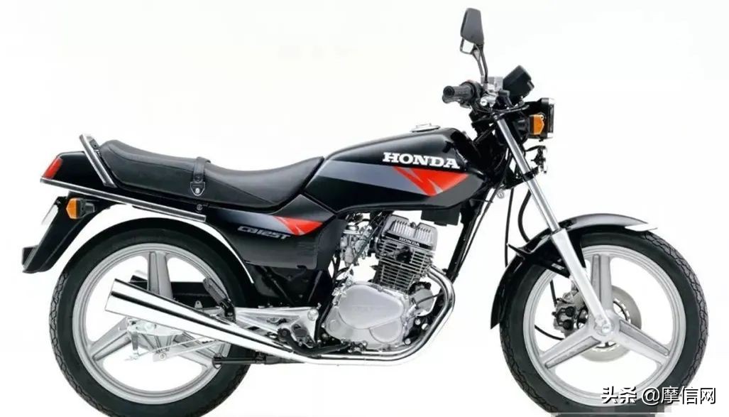 80年代经典三轮摩托车,老款最流行的二轮摩托车