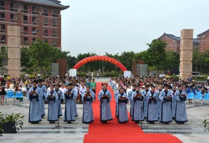 针灸推拿传承中医文化,中医针灸传承1200年