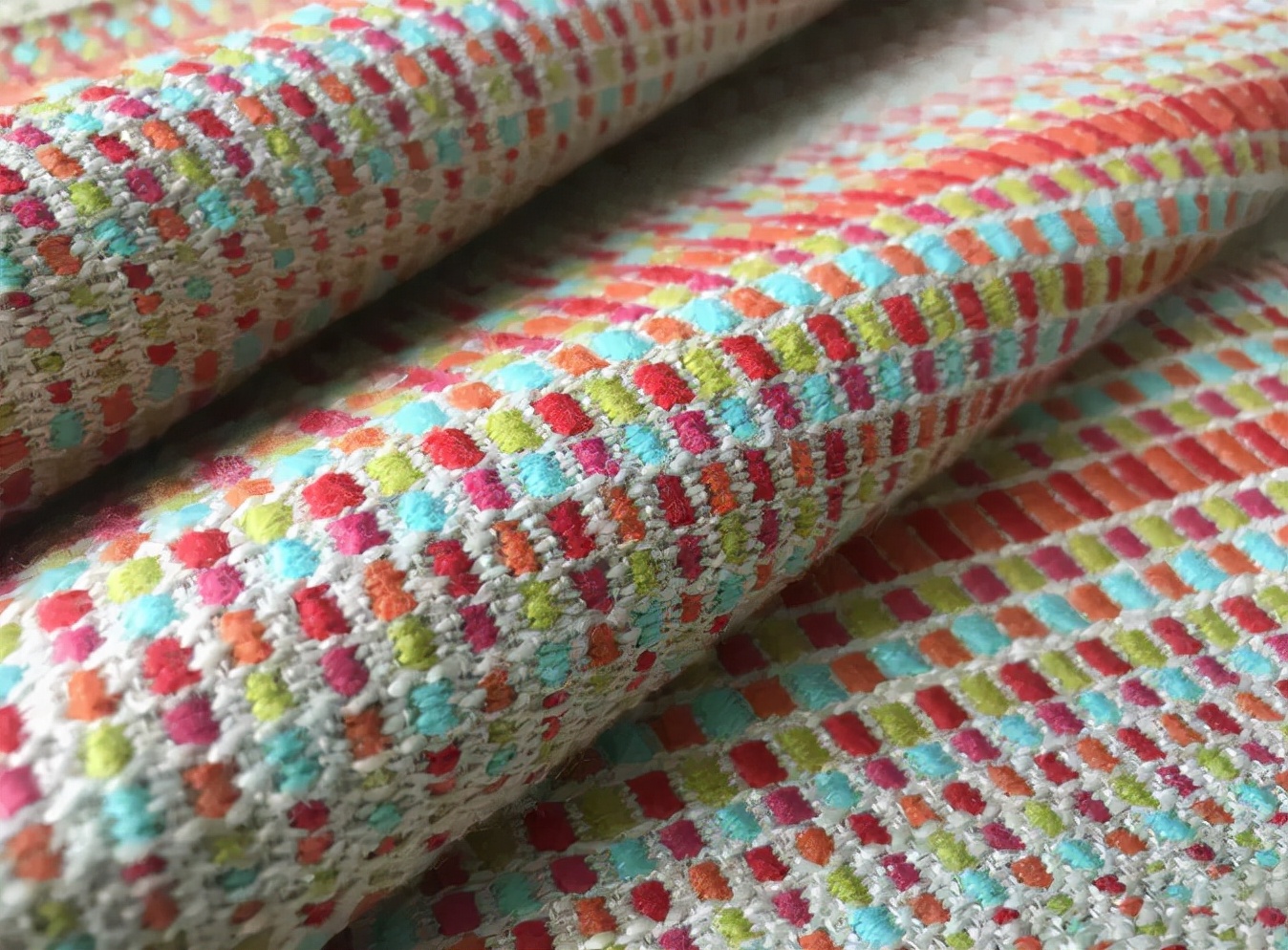 罗奇堡麻将沙发效果,沙发设计超前