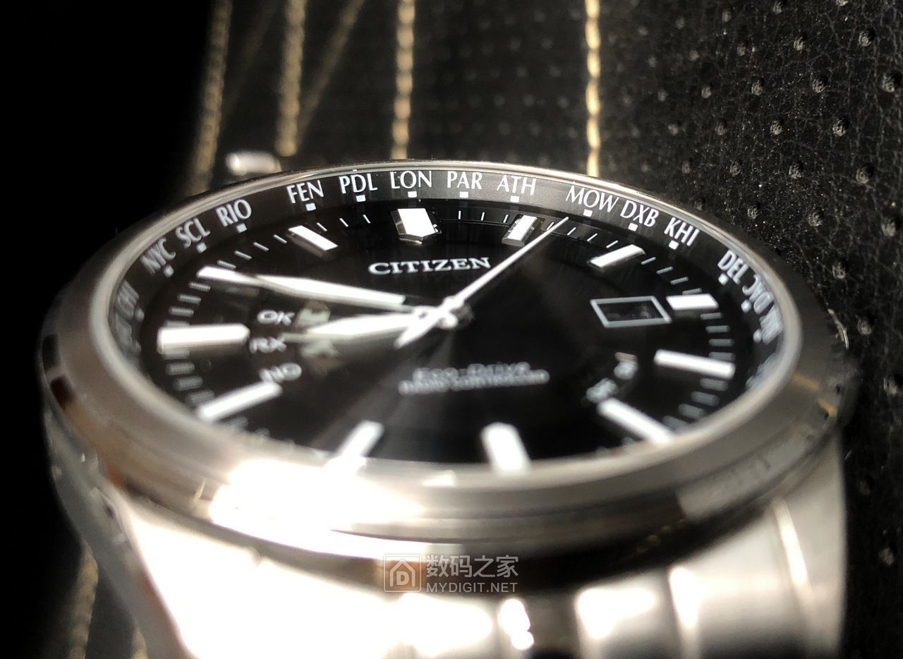 卡西欧和西铁城光能手表哪个好,光动能手表卡西欧好还是西铁城好