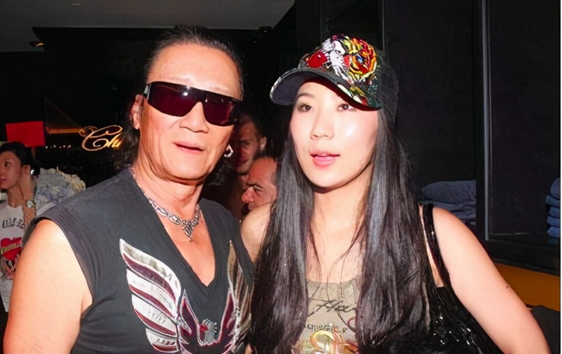 谢贤谈婚姻失败哽咽,谢贤有过几次婚姻