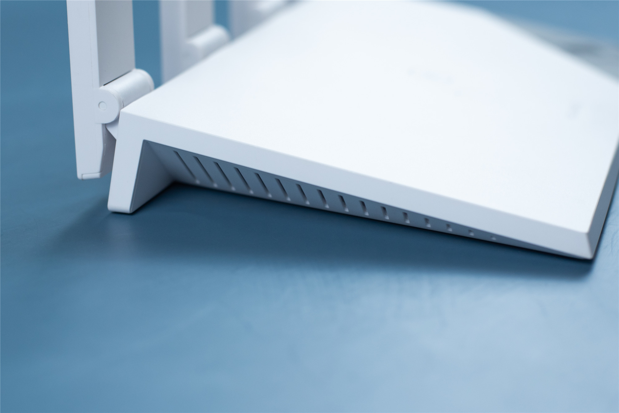 华为wifi6+与华为ax3有什么不同,华为ax3prowifi速率2400