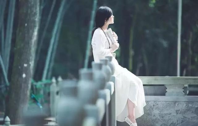 优秀作文范文欣赏记叙文父爱,优秀作文且听风吟静待花开