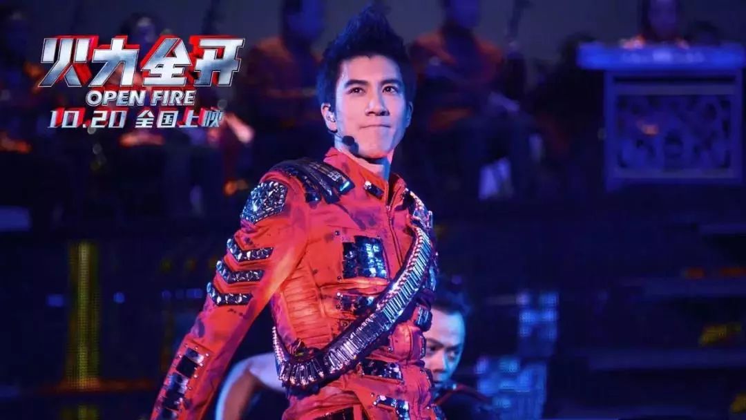 三娃奶爸王力宏，年入4.6亿，却一件衣服穿10年，钱都去哪了？