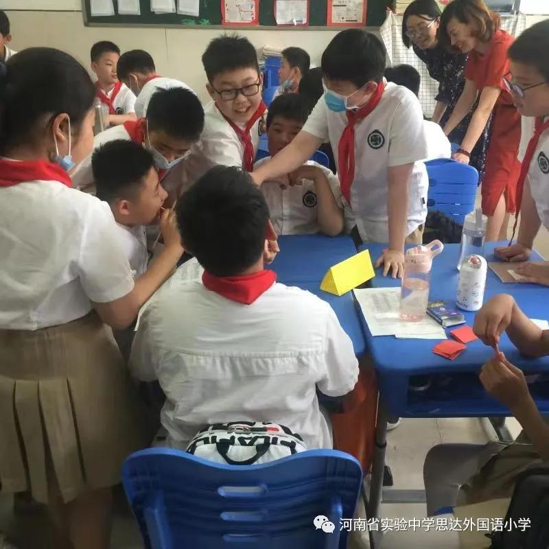 省实验中学思达外国语小学举行庆祝“六一”儿童节校园艺术展演