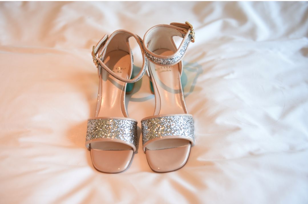 闊╁墽濂充富绌挎惌鍝佺墝,闊╁墽濂宠绌挎惌鍝佺墝