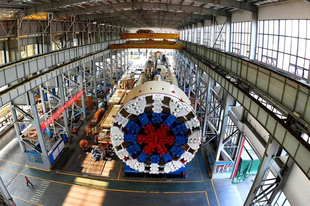 中国铁建的发展史,中国铁建的发展历程简介