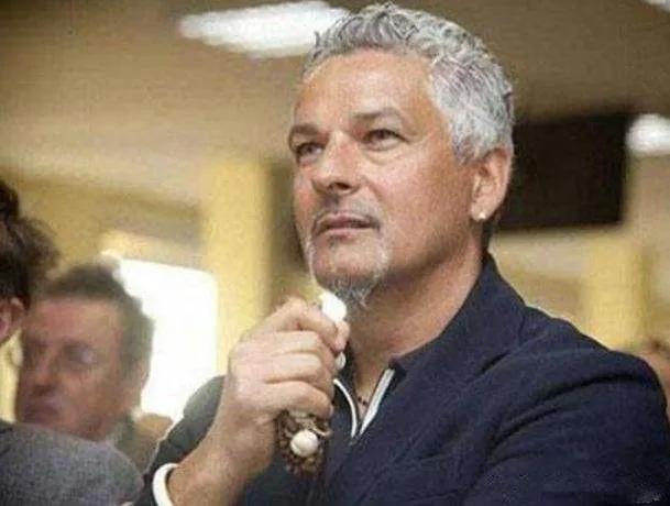 罗伯特巴乔蓝色,罗伯特巴乔永恒记忆