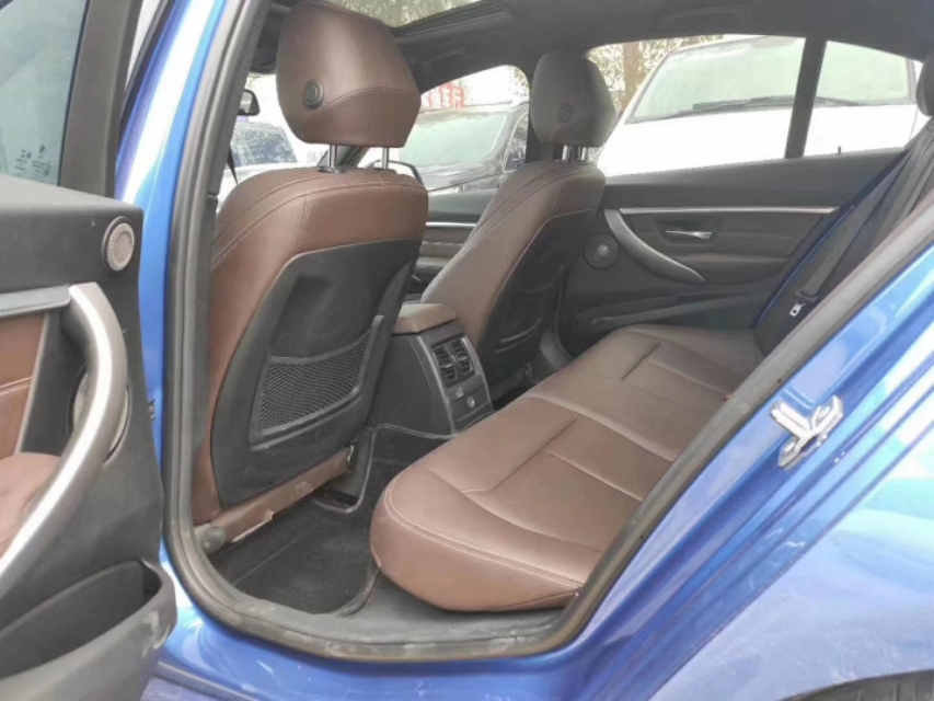 宝马m330i售价,18年宝马320im运动耀夜