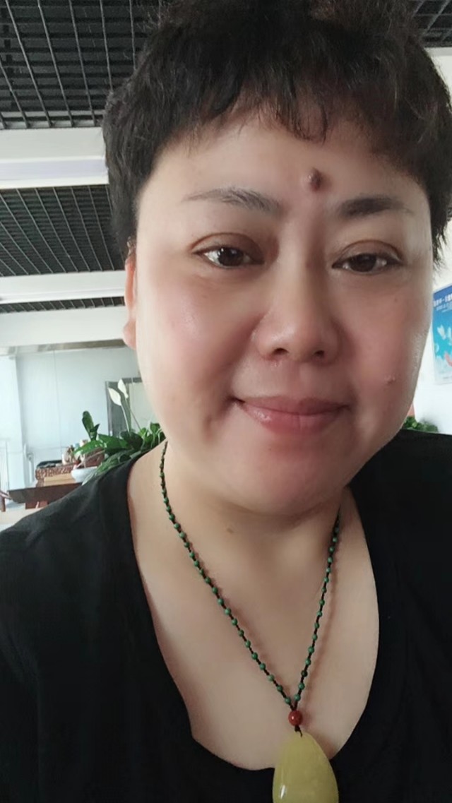 年迈父母老了身体不能自理，瘫痪在床十年之久，作为子女你怎么办