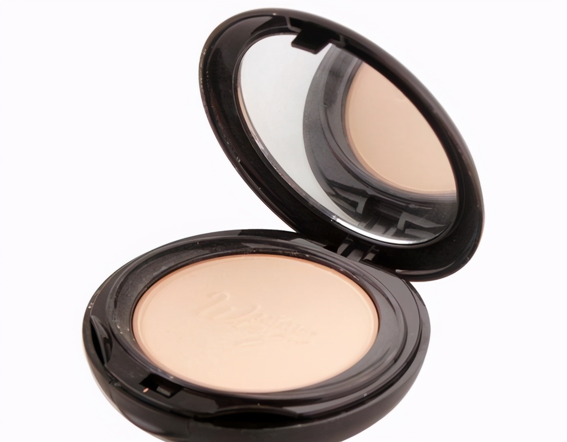 对于初学者哪种散粉比较好,散粉最好用的是哪一款