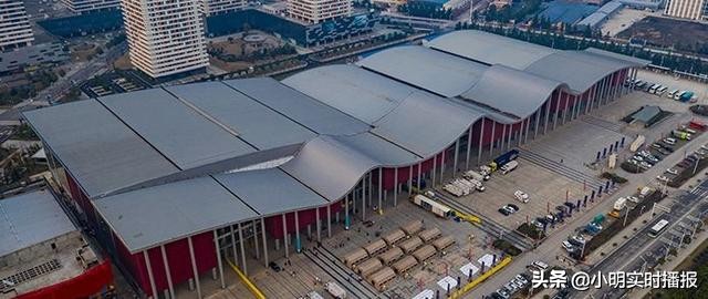 新冠肺炎百万治疗费曝光：我庆幸，生在了中国