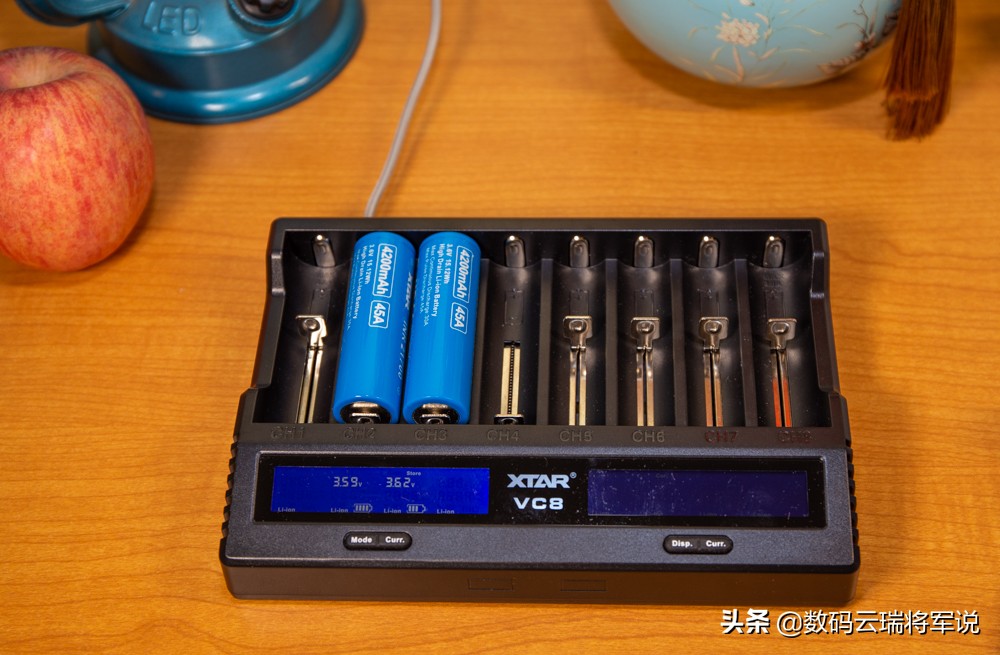 锂电池镍氢电池智能充电器测评,智能镍氢和锂电池通用充电器