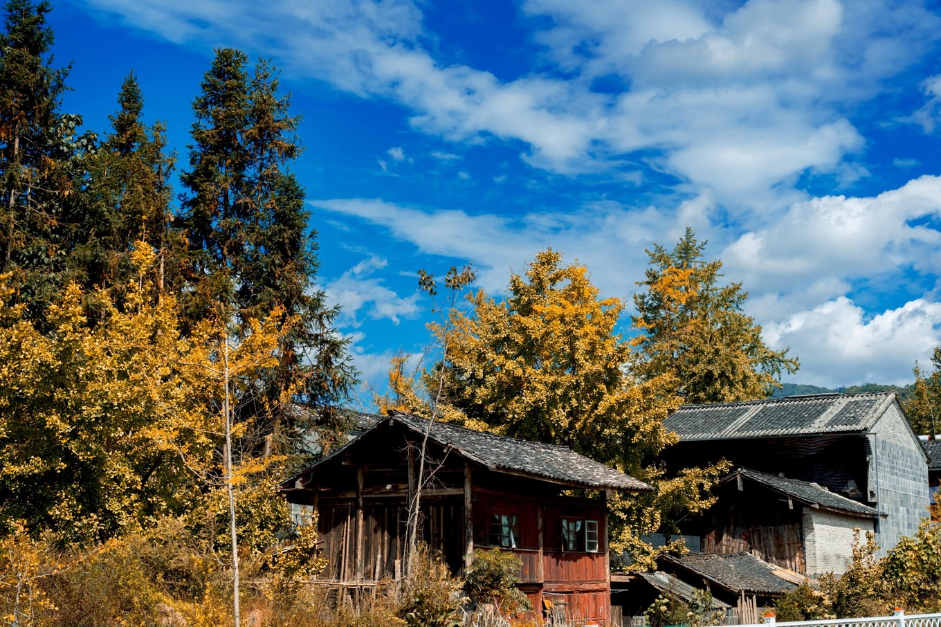 云南腾冲9月旅游攻略,云南腾冲旅游攻略秋天