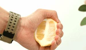 养肝日常可常吃这几种水果,养肝的人建议少吃这2种水果