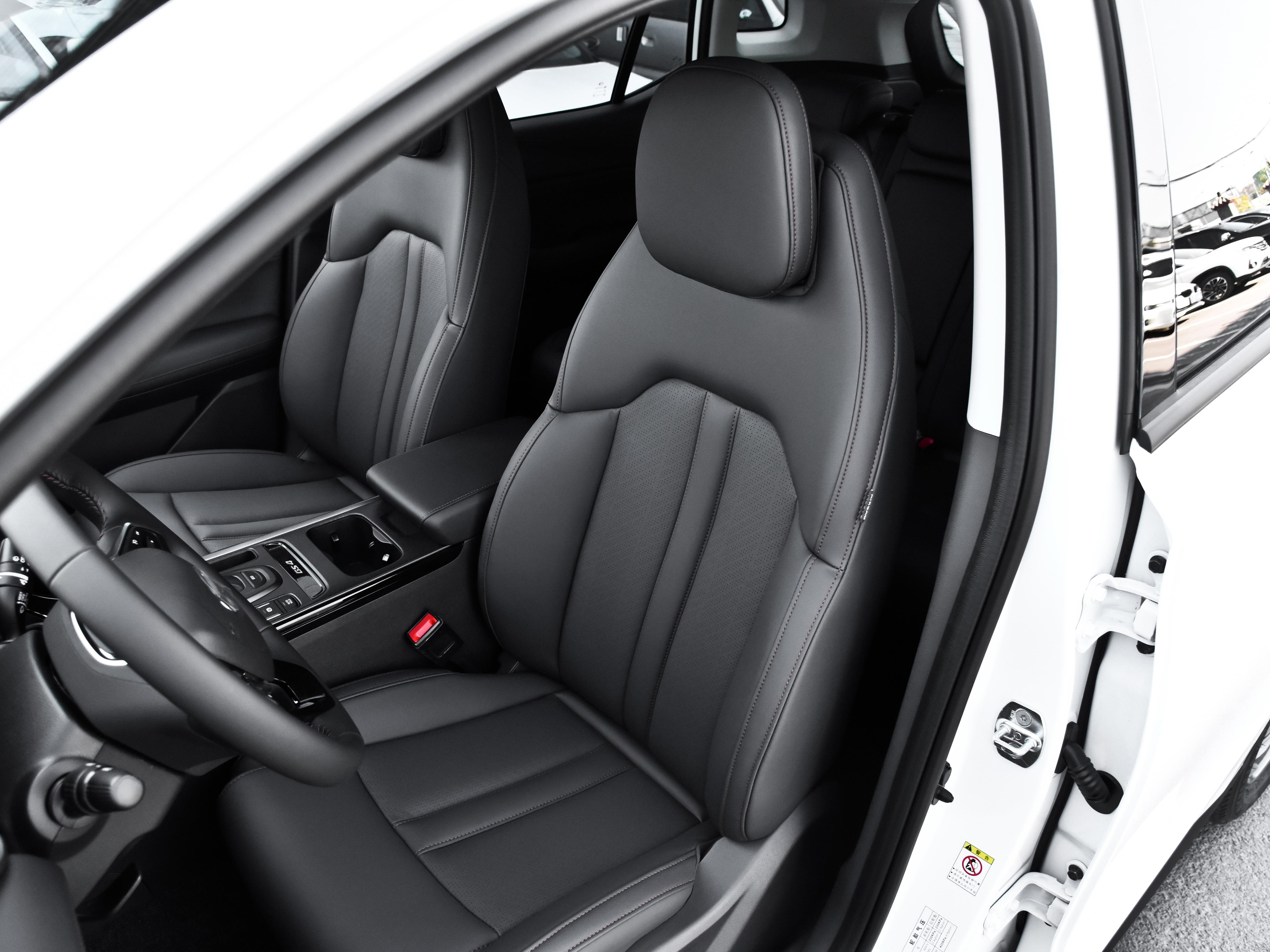 传祺gs4哪一年换装爱信6at,传祺gs4新款高配自动挡