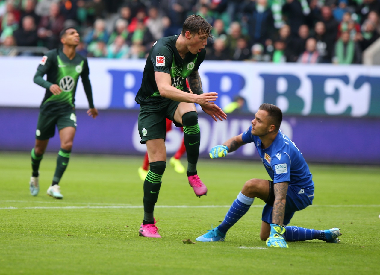 荷兰联赛夺冠排行榜,拜仁榜眼战客场1-5狼堡