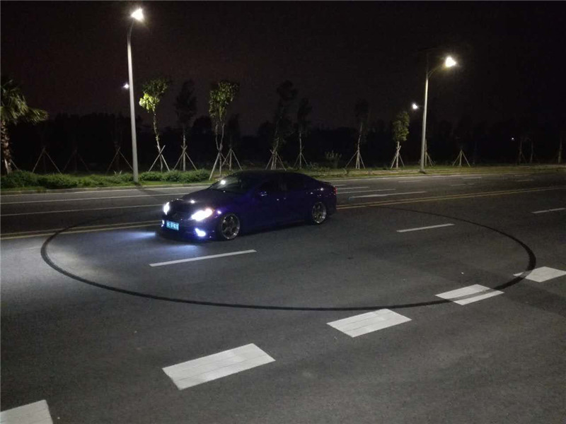 姿态美感的极致追求丰田锐志MarkX