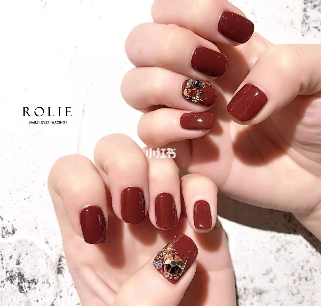 红色系单品搭配技巧,红色系单品怎么搭配好看