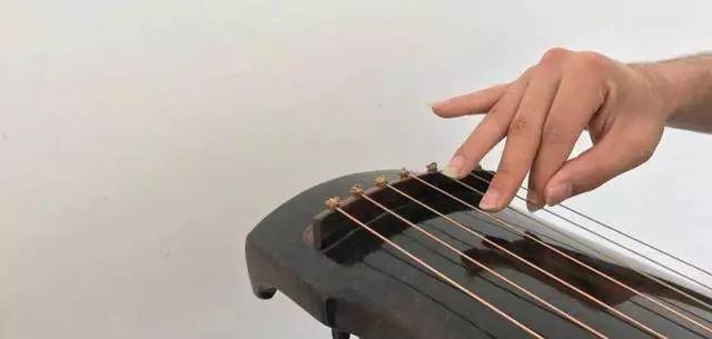 龚一古琴入门指法第1讲,古琴入门指法表