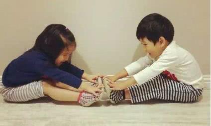 七只虾五只给儿子视频,七只虾分给儿子五只给女儿两只