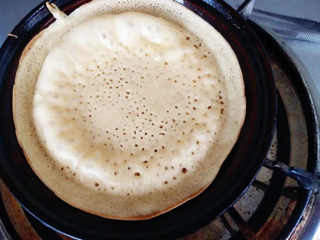 成都小吃蛋烘糕这样做,路边摊小吃油煎鸡蛋糕的做法