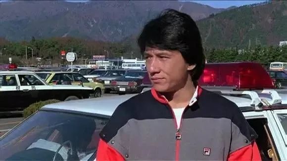 fila怎么走红的,范德彪红色斐乐