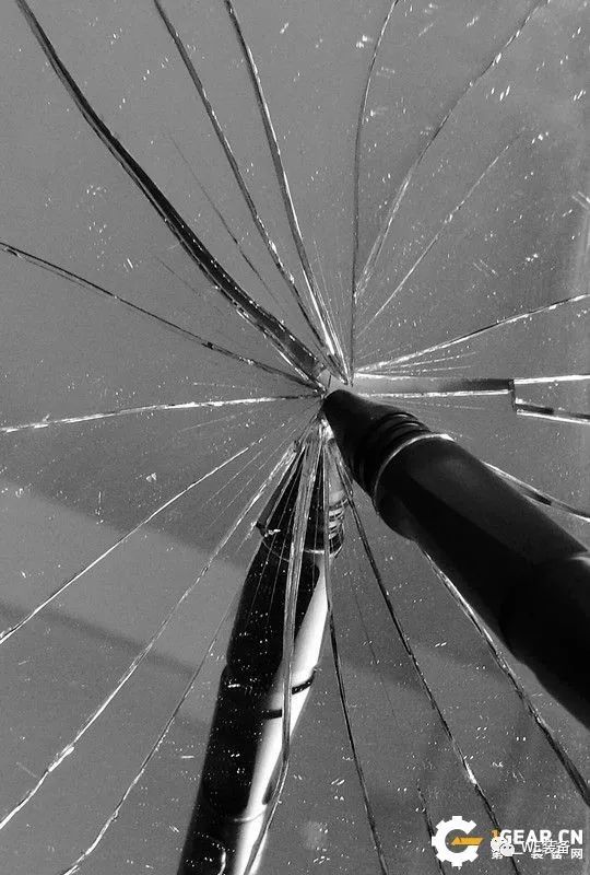 一举未必三得——务本TP10战术笔入手体验