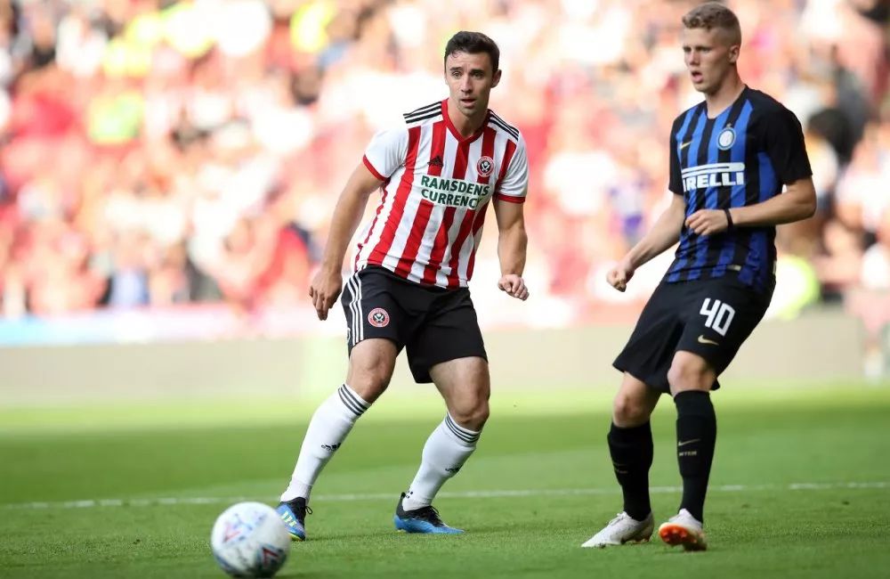 足坛小摩托,足球中超小摩托斯威